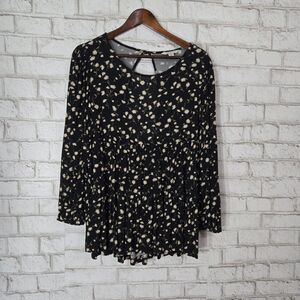 American Eagle Outfitters Black Floral Long Sleeve Top
